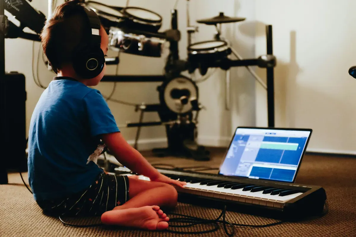 MusicXML: Standard for Music Notation
