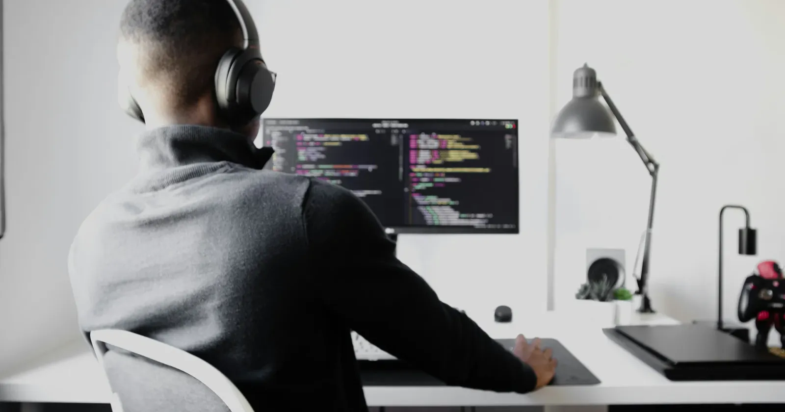 How does JavaScript work