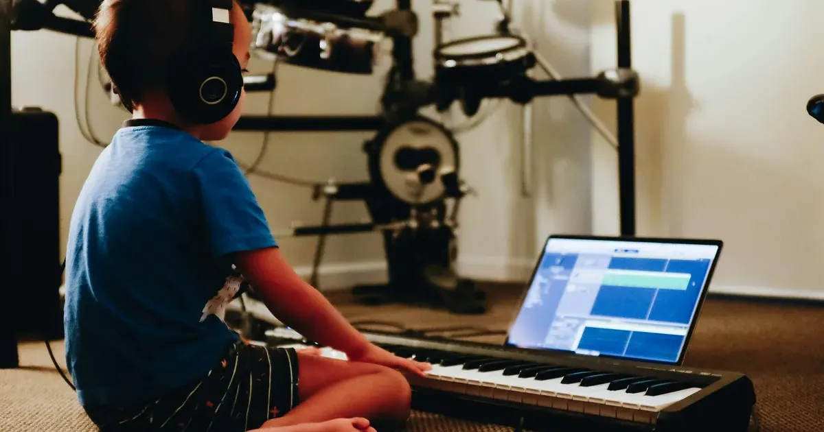 MusicXML: Standard for Music Notation